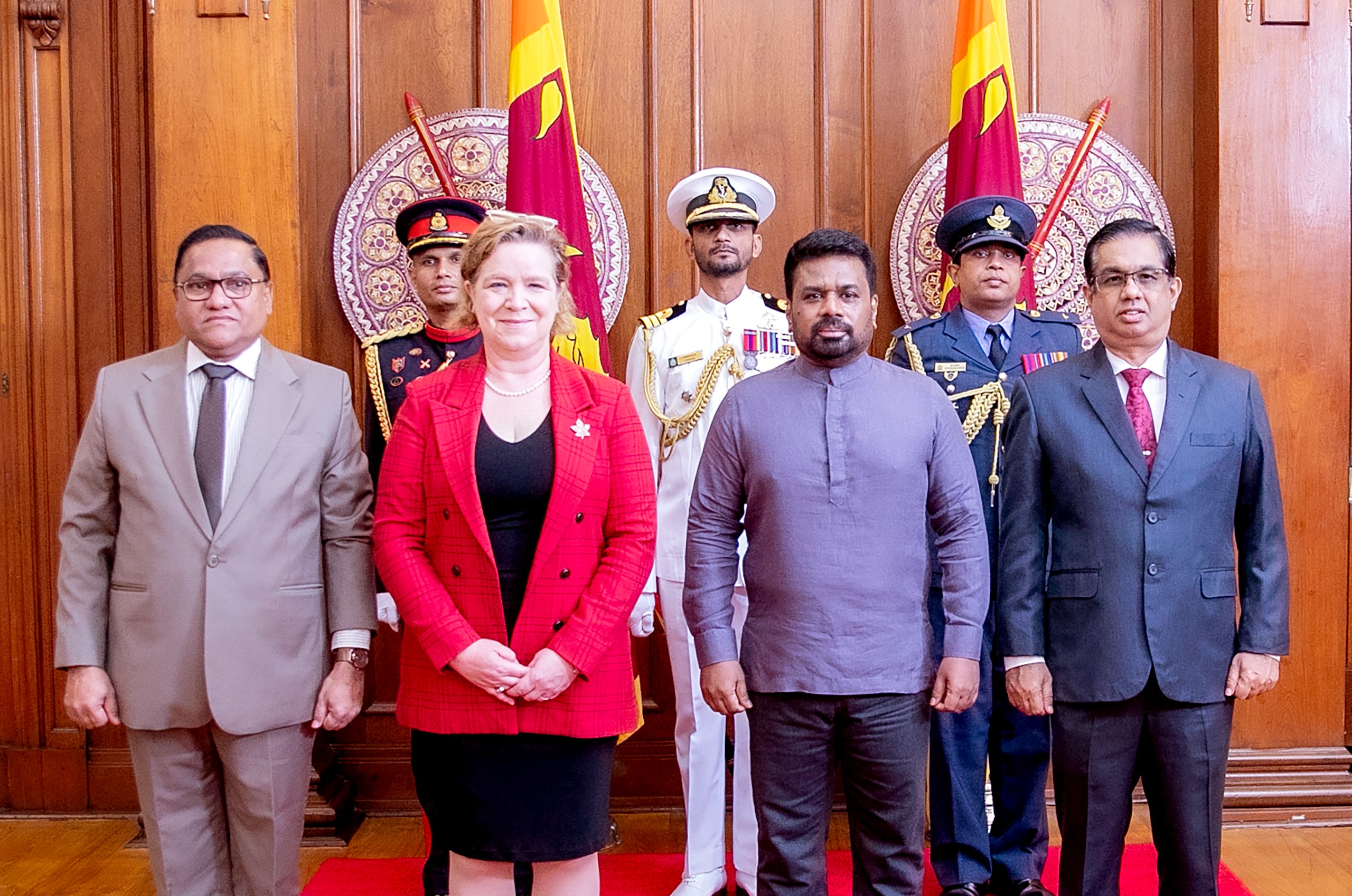 The High Commissioner of Canada presents Credentials to Sri Lanka 