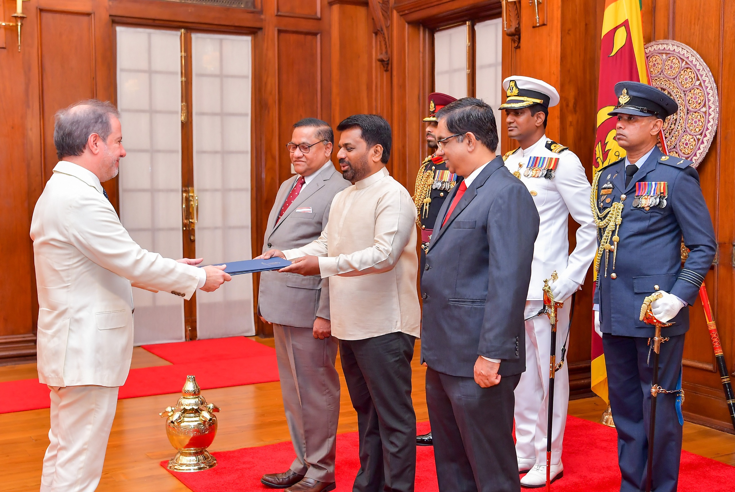 Dominican Ambassador Presents Credentials – Debt Talks Loom