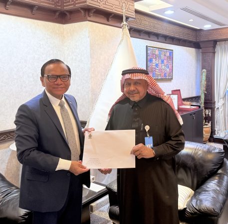 WAMY contributes SAR 100,000 to ‘Rebuilding Sri Lanka’ Programme