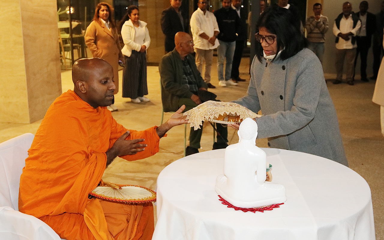 Consulate General of Sri Lanka in Melbourne celebrates sacred Vesak Poya Day