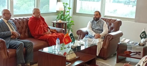 Federal Minister for Culture and National Heritage Meets Visiting Sri Lankan Buddhist Thero to Strengthen Bilateral Cultural Cooperation