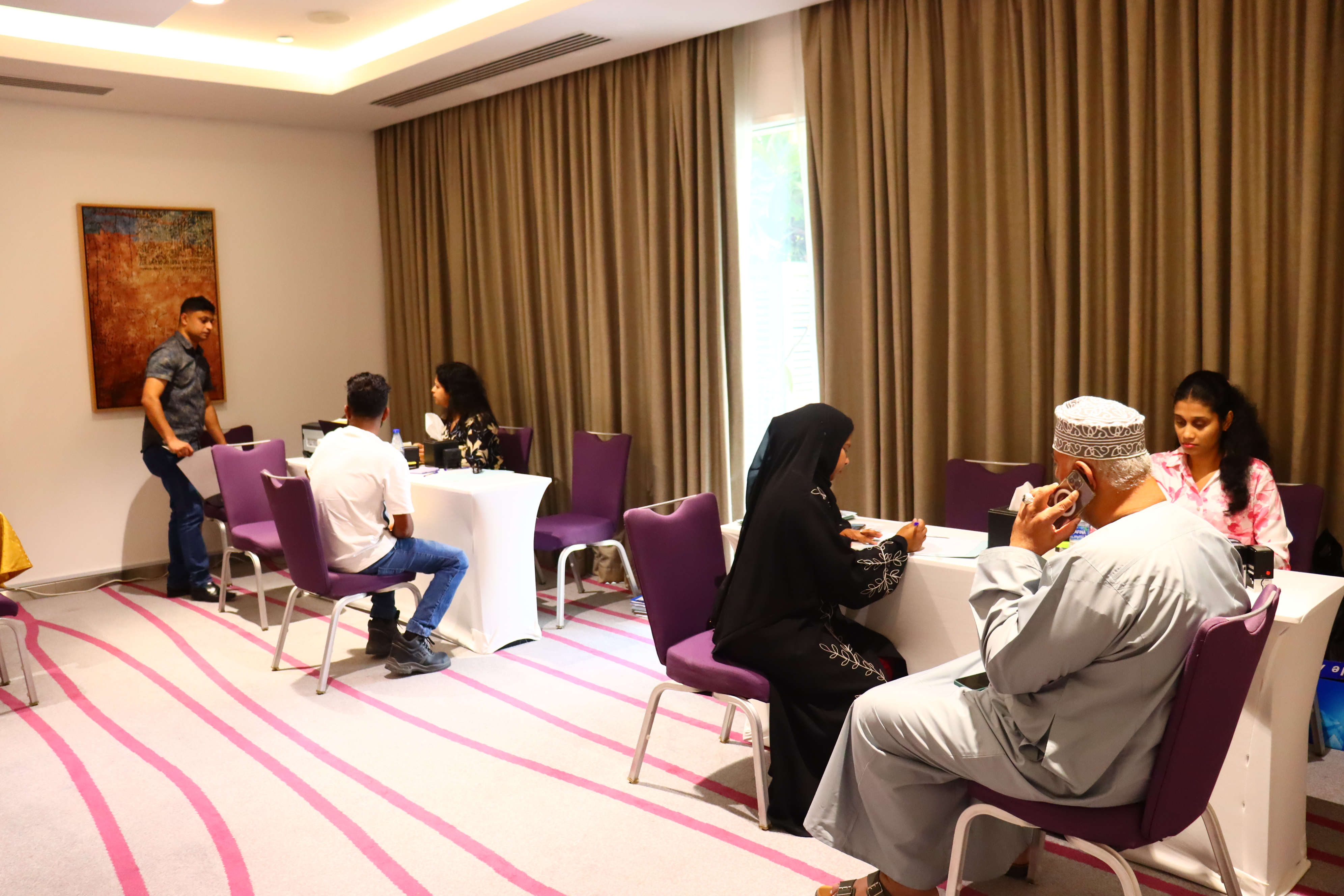 Sri Lanka Embassy in Oman conducts Labour & Consular Mobile Service  in Buraimi and Sohar