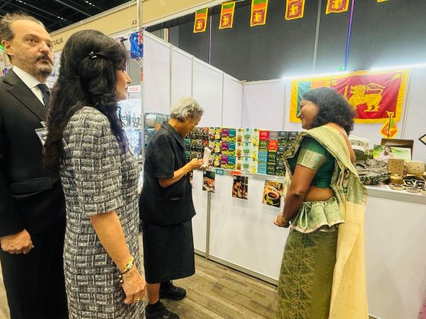 Embassy of Sri Lanka in Bangkok Participates in the 59th Red Cross Charity Bazaar