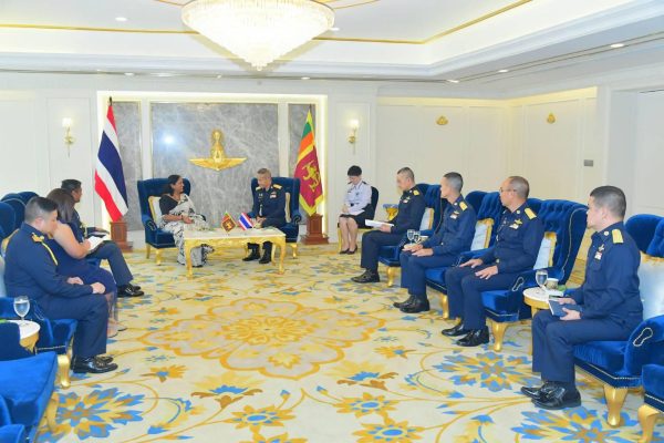 Sri Lanka and Thailand Reinforce Bilateral Defence Cooperation through High-Level Engagement