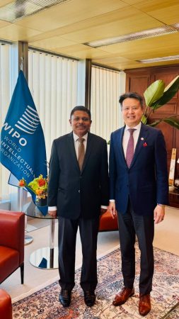 Permanent Representative Sumith Dassanayake meets the Director General of WIPO in Geneva